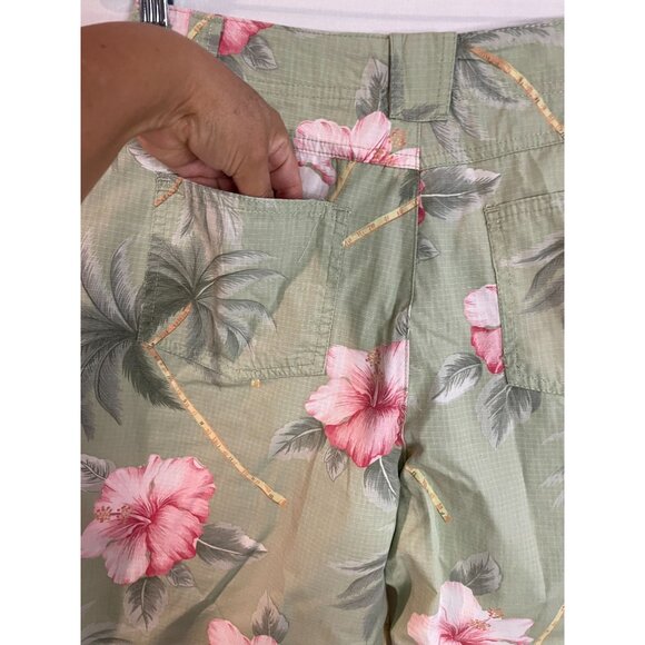 Caribbean Joe Women's Petite Floral Capris 6P - Picture 3 of 11